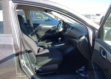 2018 Nissan Sentra S из США, поврежденный, VIN 3N1AB7AP4JY293236